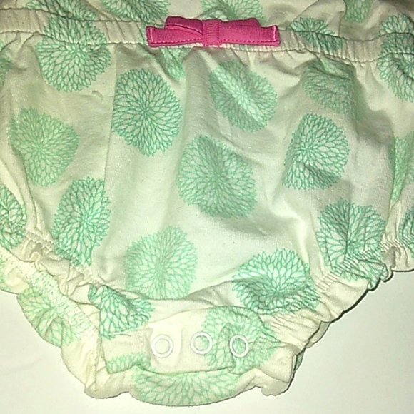 ☆NWT☆Sweet Newborn Girl "Mommy Loves me" Ruffle sleeve bubble Romper☆0-3mo. - Picture 6 of 7